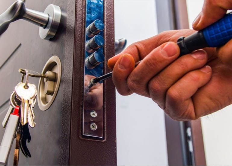 Lock Replacement Service in Dubai